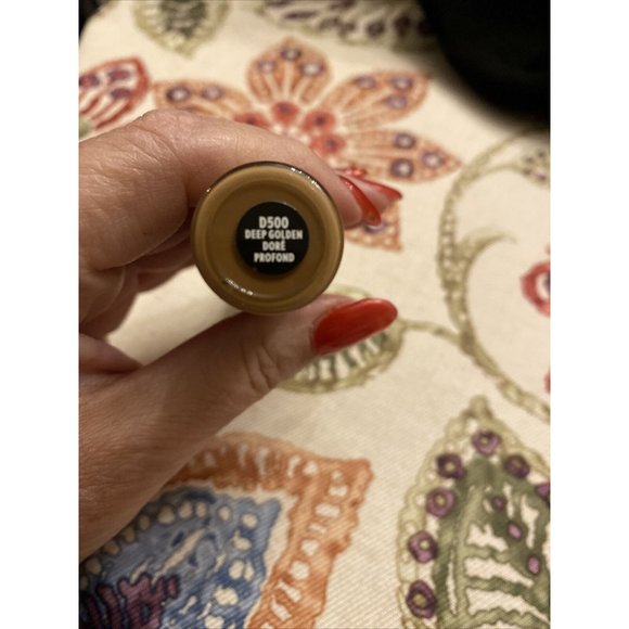 Covergirl Trublend Undercover Concealer- D500 Deep - Picture 2 of 2